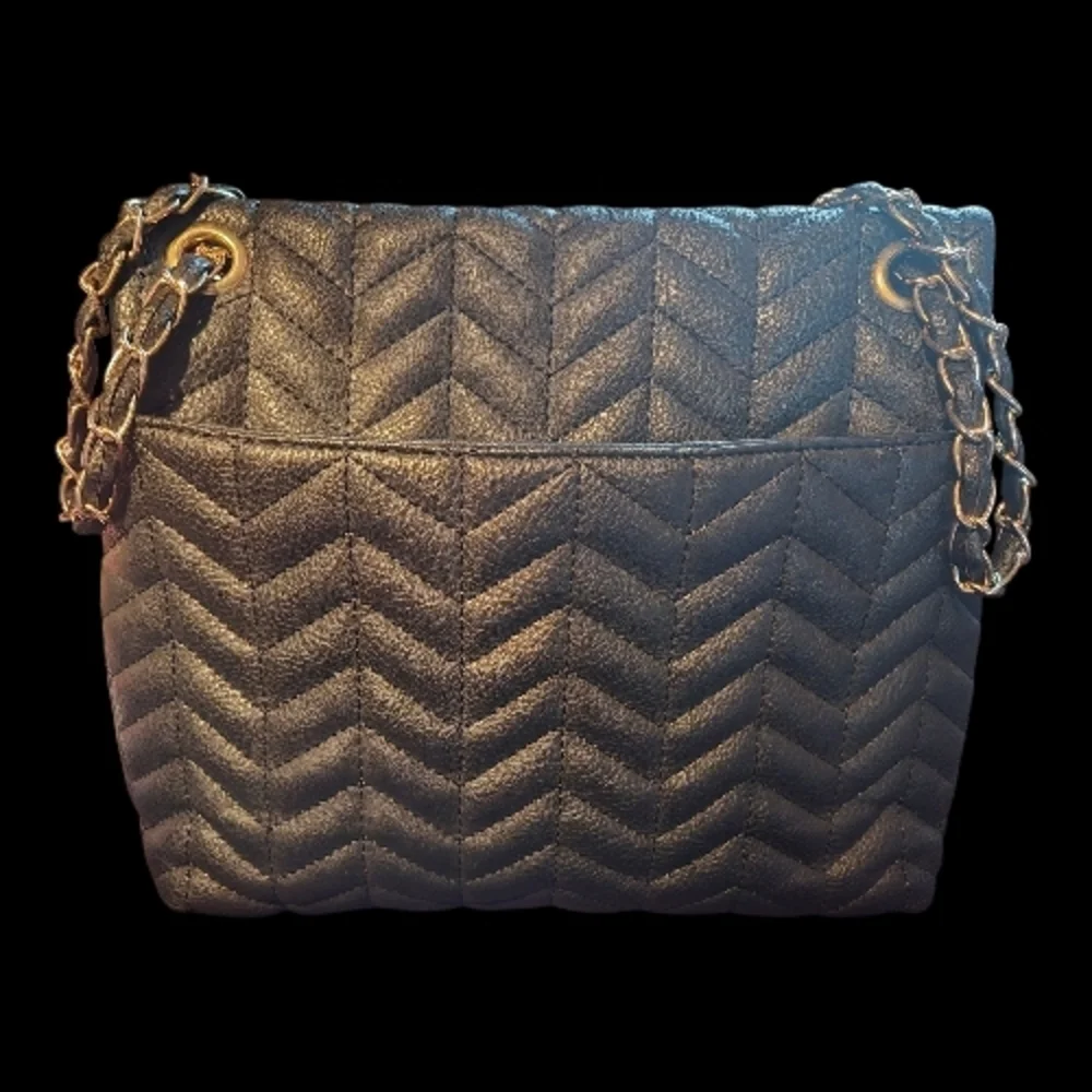 Rampage Y2K Black Quilted Chain Shoulder Bag-Vintage Chevron